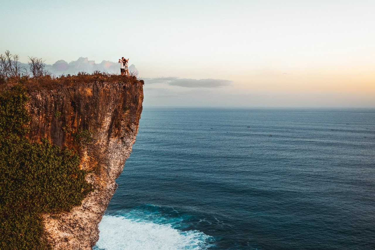 romantic lookouts to propose with the wedding ring shop