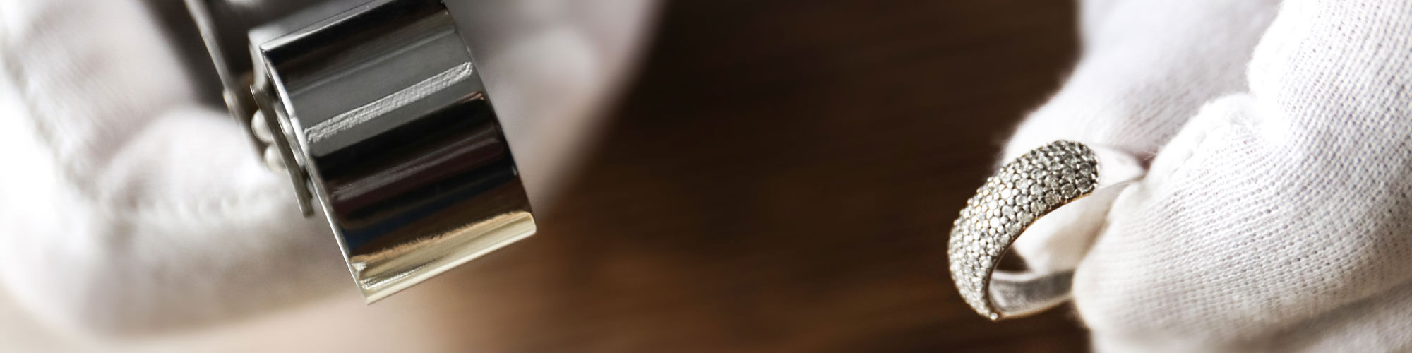 CLEANING YOUR JEWELRY CLEANING YOUR JEWELRY