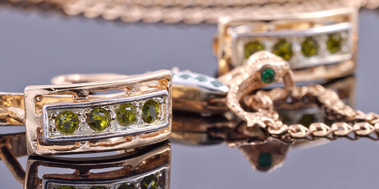 HOW IS THE VALUE OF MY JEWELRY DETERMINED? HOW IS THE VALUE OF MY JEWELRY DETERMINED?